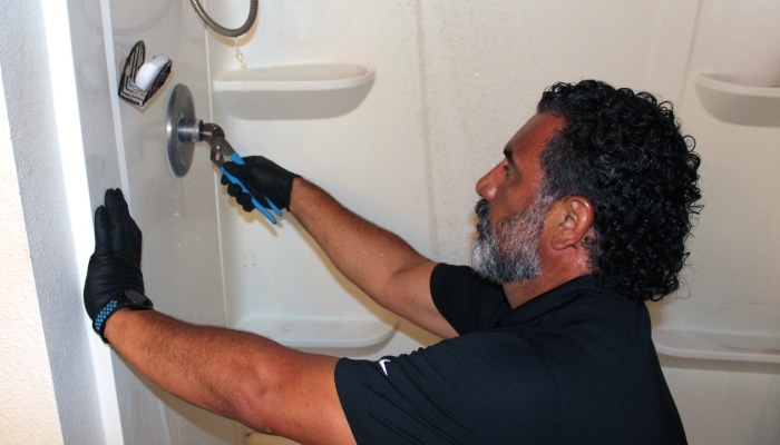 Bow Tie Plumbing Fixing Shower Handle